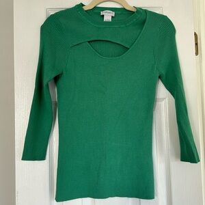 Green sweater top — L